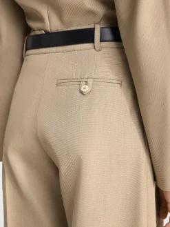 The Ovalo pants
