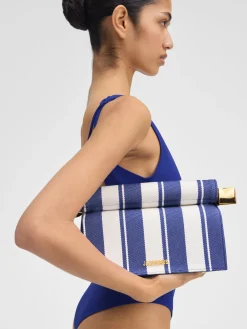 The Rond Carré clutch