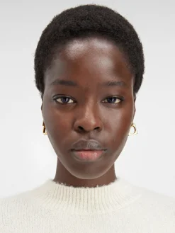 The Rond Carré dangle earrings