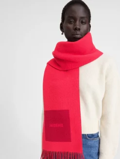 The Rond Carré scarf
