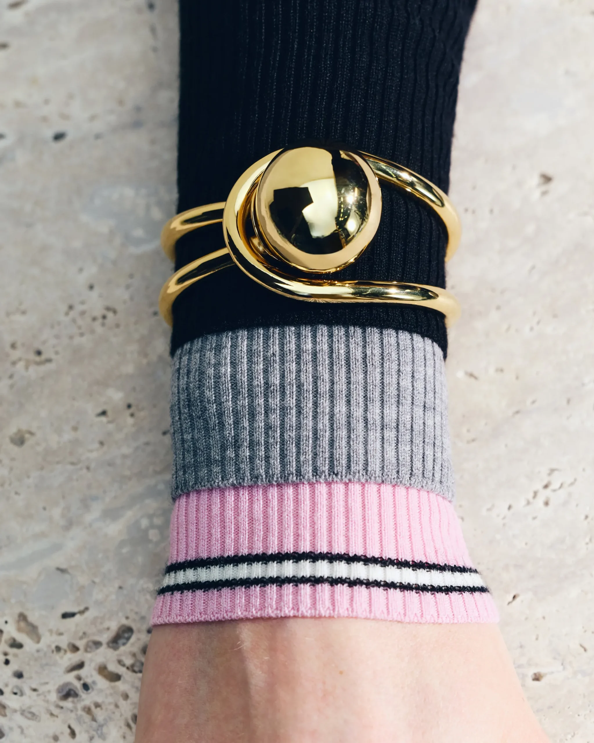 The round Nodo Bracelet