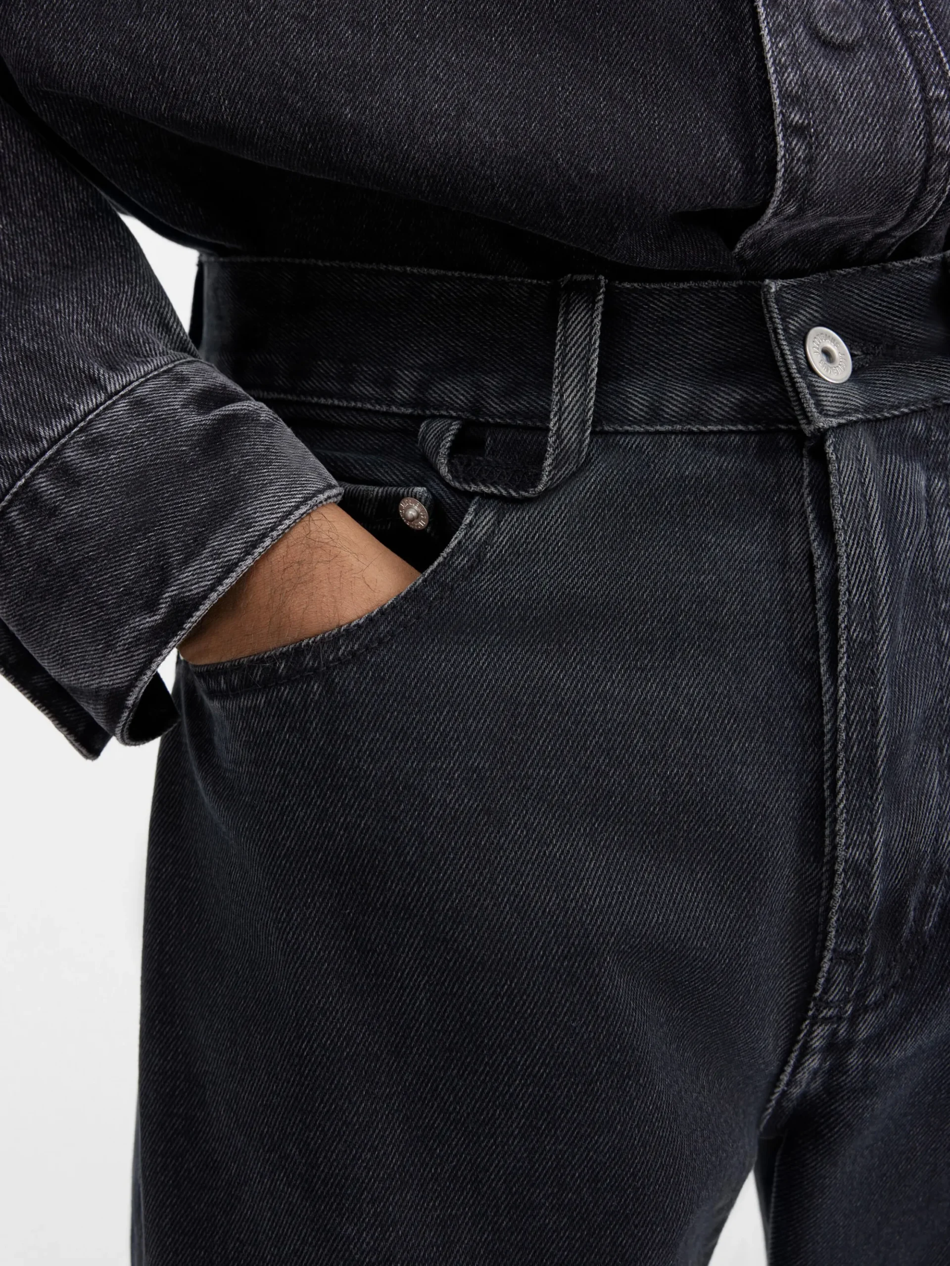The straight de-Nîmes denim pants